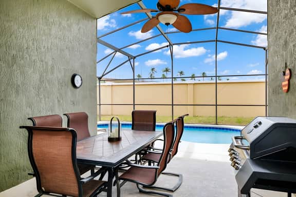 Once Upon a Stay| Disney area